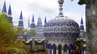 Masjid Tiban di Malang (Sumbe: merdeka)