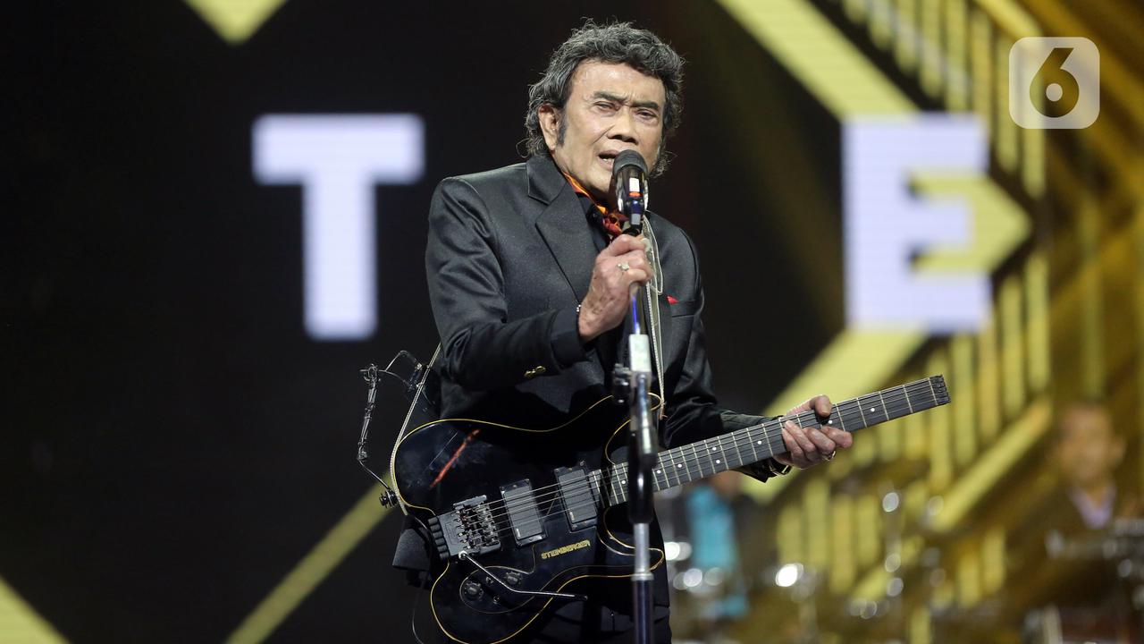 Rhoma Irama Cover Lagu BTS dan Duet Bareng Ridwan Kamil Serta Sandiaga Uno di HUT ke-28 Indosiar