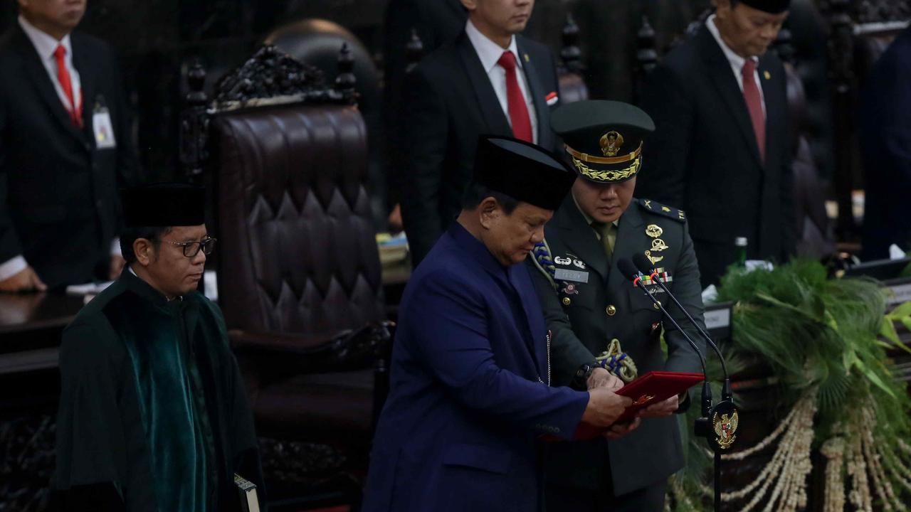 VIDEO: Ruang Sidang Riuh Bergemuruh Nama Prabowo dan Gibran Disebut Ketua MPR Ahmad Muzani