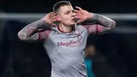 Alasdair Adams seorang kiper yang dimainkan menjadi penyerang justru berhasil mencetak gol indah untuk Arbroath F.C di Liga Skotlandia (30/12/2023). (SNS Group/Paul Byars)