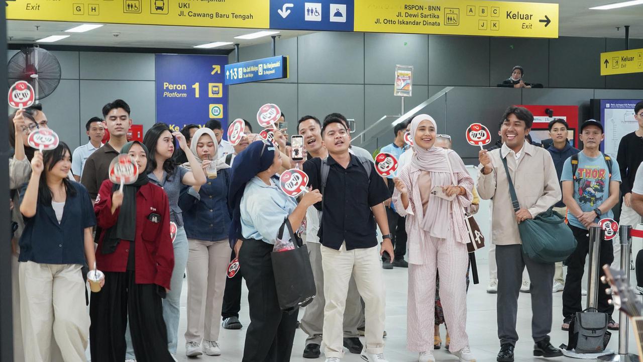 LRT Jabodebek Hadirkan Konser Musik di Stasiun Cawang
