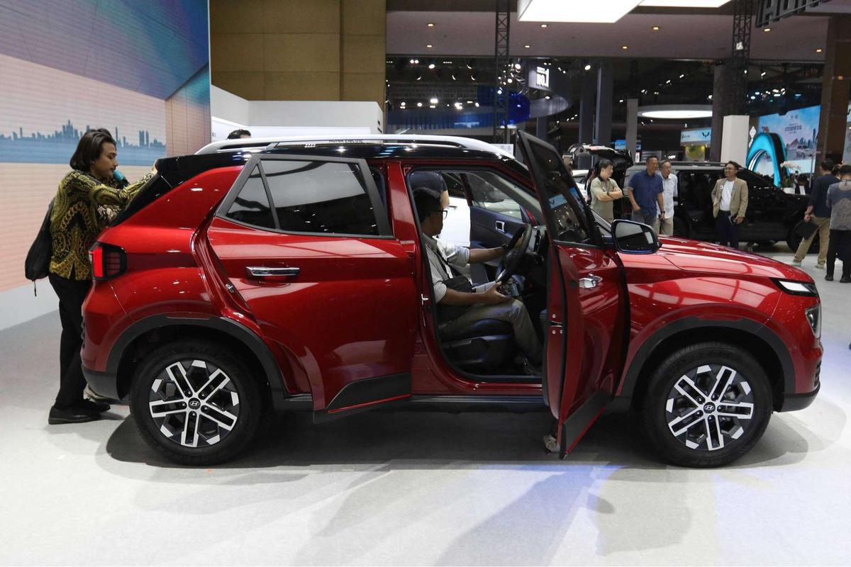 Mobil baru di IIMS 2025
