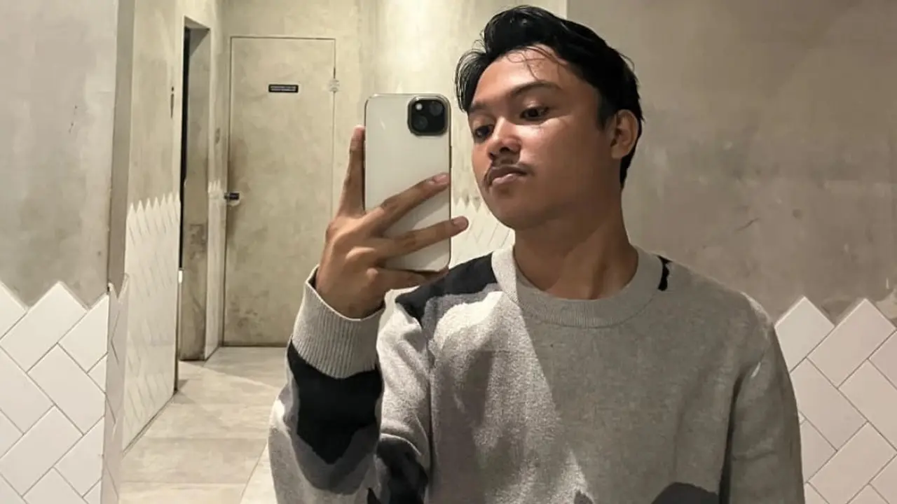 Alfian di Dangdut Academy 8 Tak Lolos