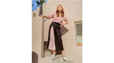 Sama seperti kembarannya, Azaria Bianda memiliki paras yang cantik.