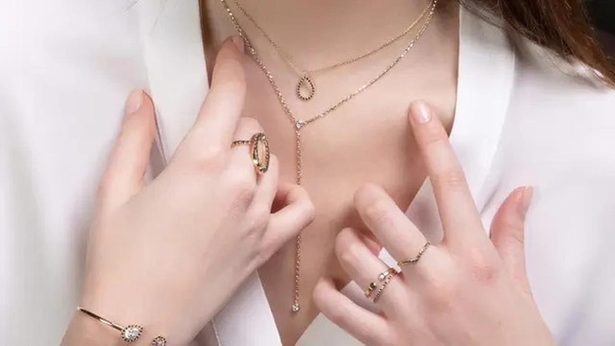 6 Panduan Nilai Jual Kalung Emas Putih di Pasaran untuk Investasi Aman