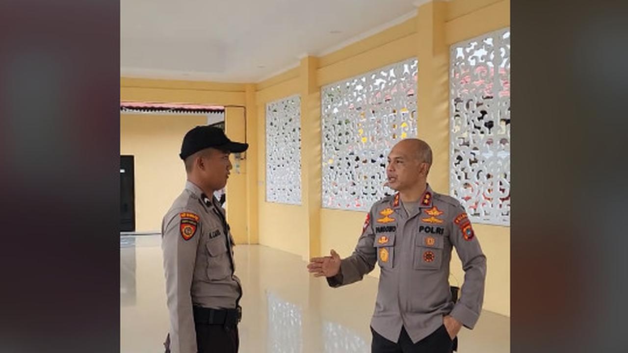 Sama-Sama Tugas di Polda, Ibu Petugas Kebersihan Anaknya Anggota Polisi Sampai Didatangi Jenderal Polri