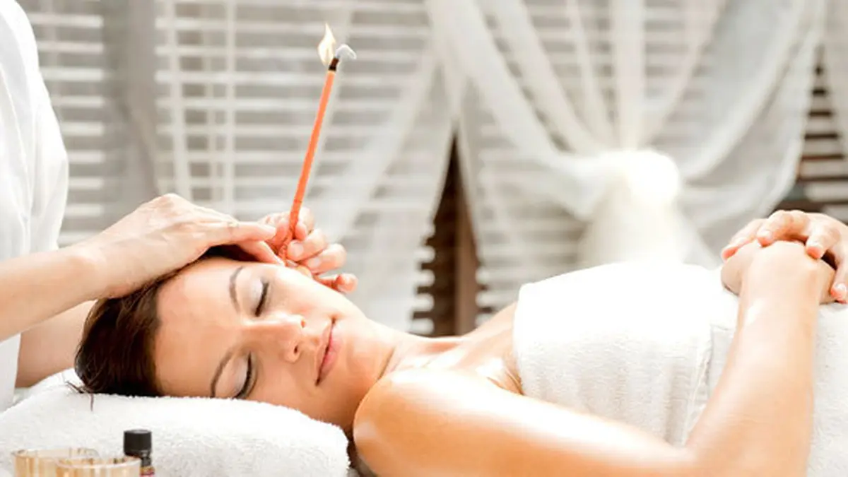 Ear Candling, Benarkah Dapat Menyembuhkan Beragam Penyakit? Beauty