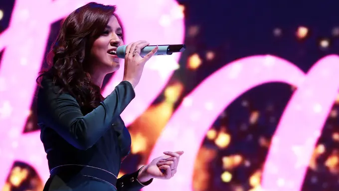 [Bintang] Raisa dan 5 Solois yang Masuk Nominasi Ajang Musik Internasional