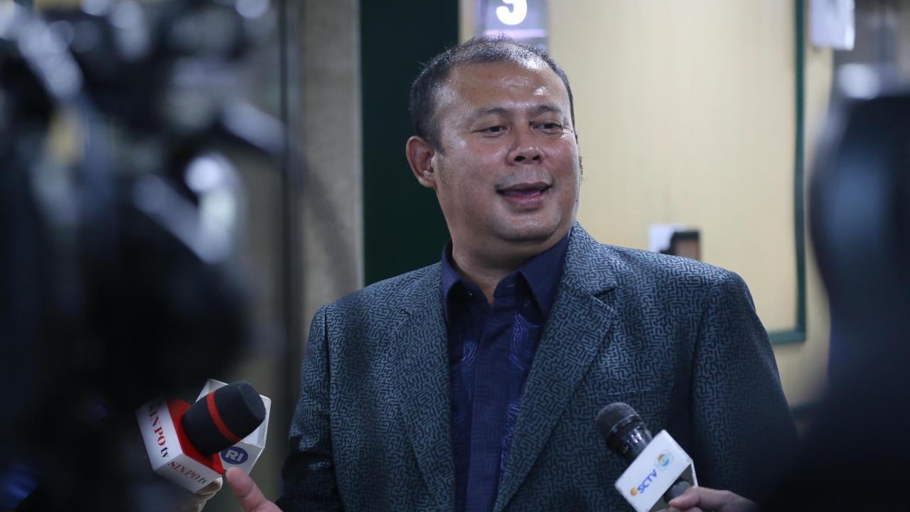 Pesan Mendalam Wakil Ketua DPR: Idulfitri Jadi Pengingat Pentingnya Berbagi ke Masyarakat Kesulitan Ekonomi