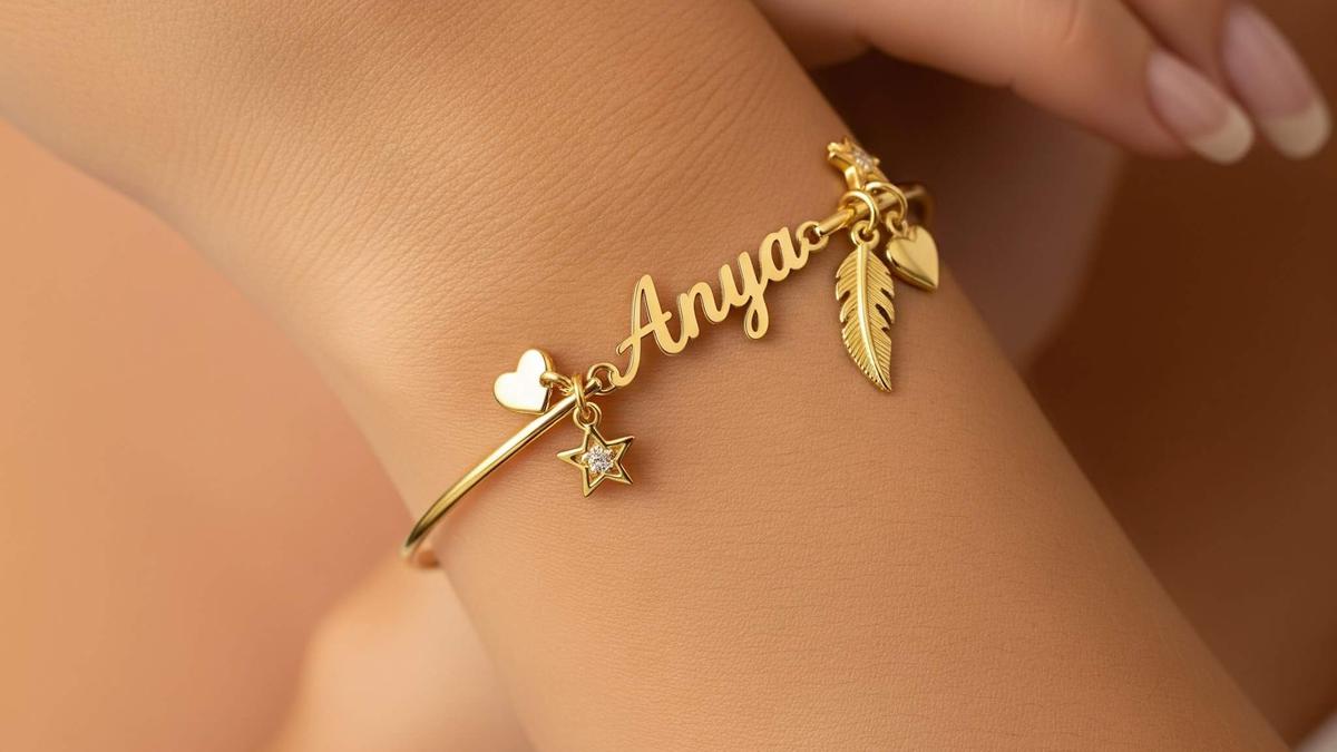 12 Model Gelang Emas Sederhana Custom dengan Nama Sendiri Paling Digemari 2025,Tampil Personal dan Elegan