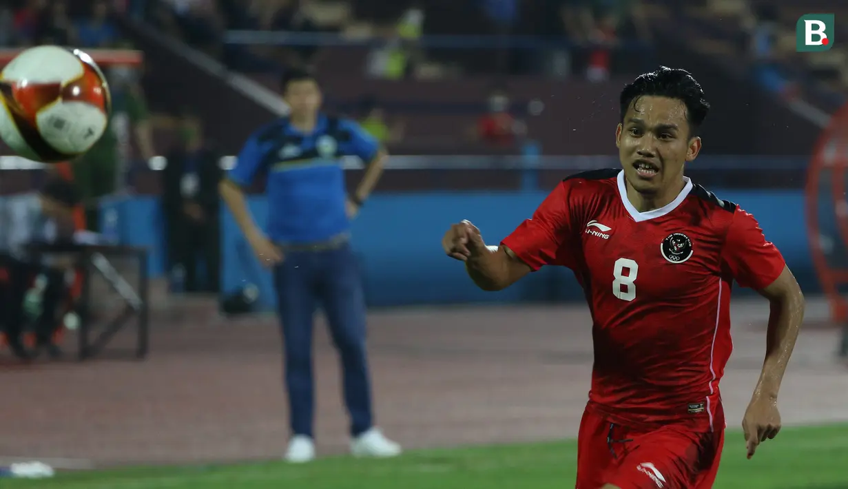 <p>Timnas Garuda Muda menambah keunggulan menjadi 3-0 di awal babak kedua lewat dua gol yang dicetak Witan Sulaeman pada menit ke-52 dan Fachruddin Aryanto di menit ke-58. (Bola.com/Ikhwan Yanuar)</p>