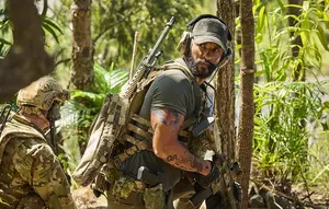 Film Land of Bad, Pilihan Nonton Film Barat di Vidio
