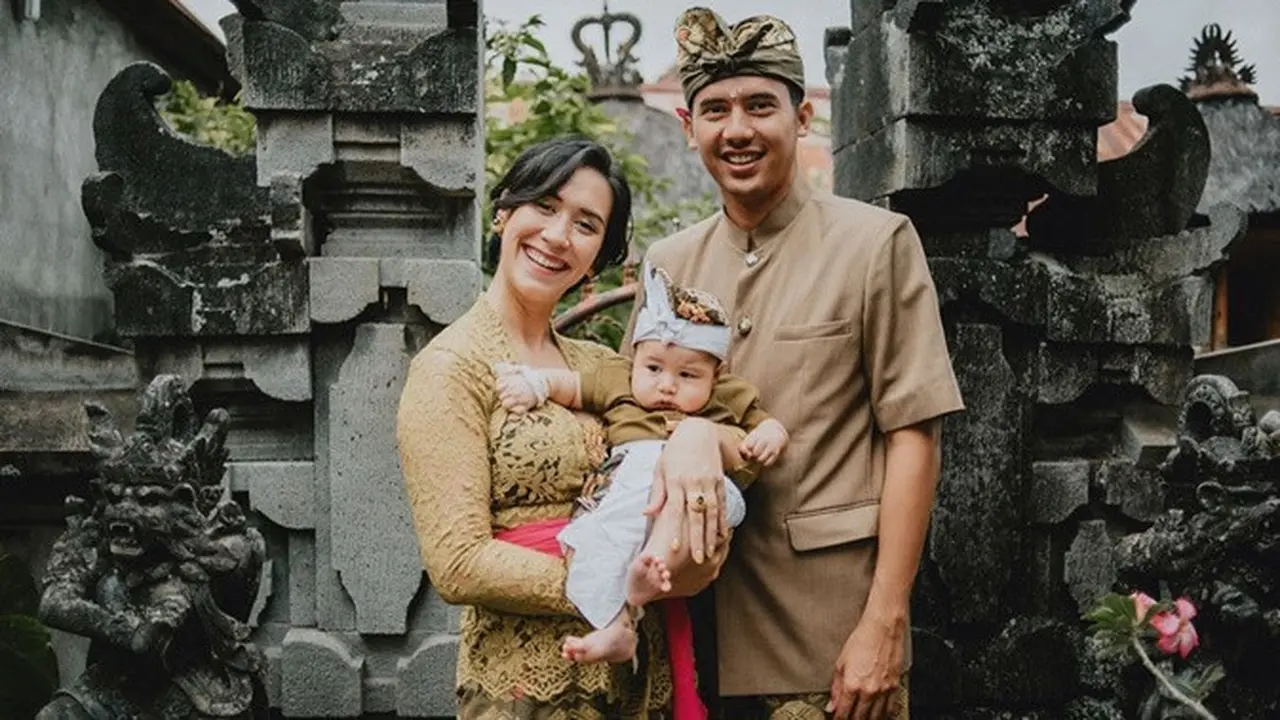 6 Momen Acara Sakral Nelu Bulanin Anak Westny DJ, Kental Adat Bali