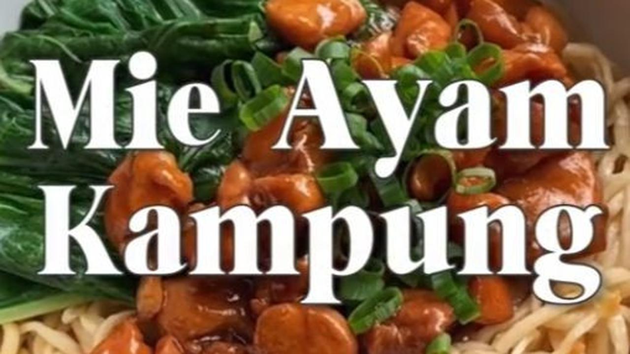 5. Mie Ayam Kampung ala Chef Martin Praja