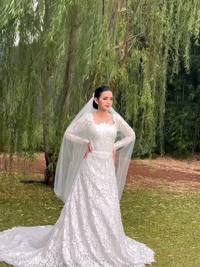 Sarah Menzel Baju Pengantin