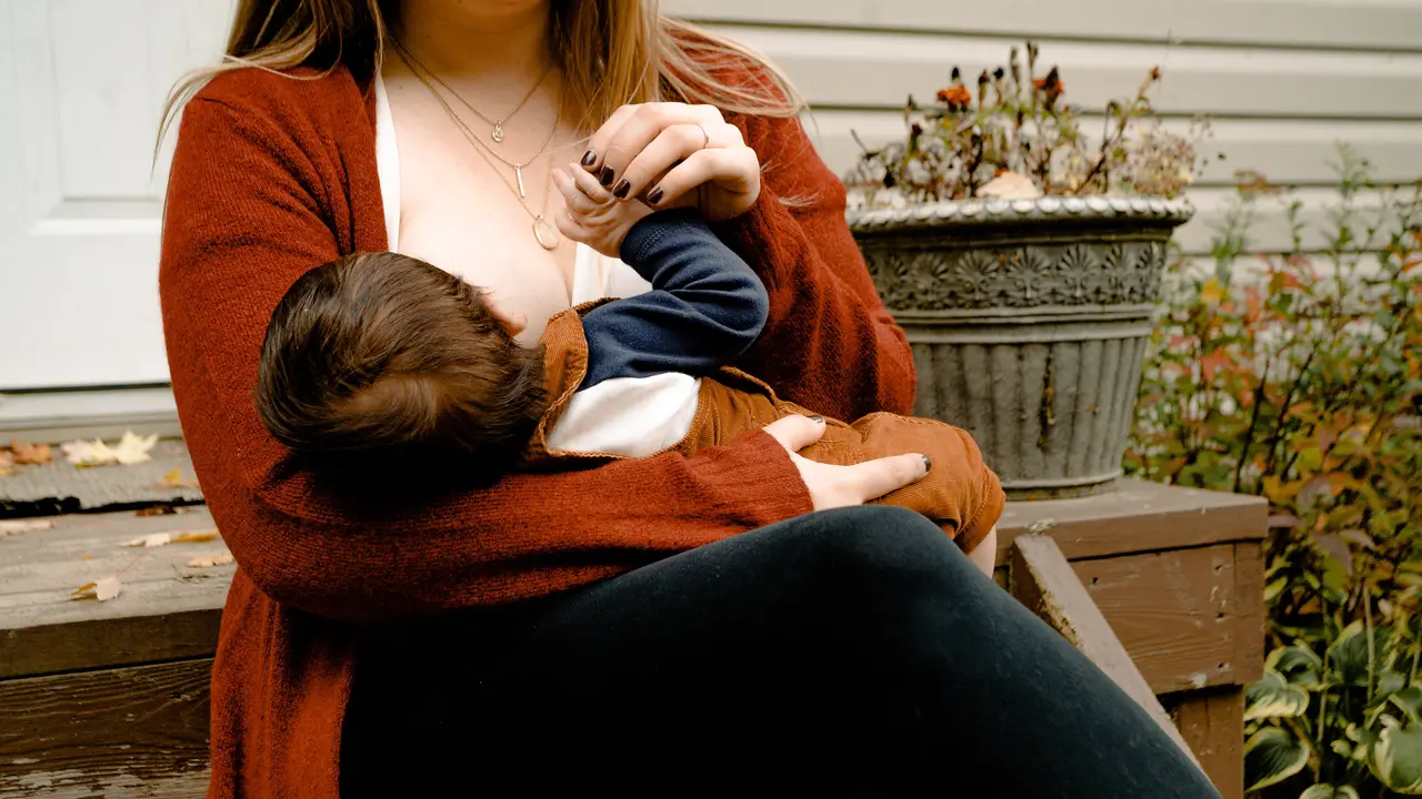 5 Perlengkapan yang Sebaiknya Dimiliki Para Ibu Menyusui
