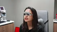 4 Penyebab Gangguan Penglihatan Miopia atau Mata Minus, Faktor Keturunan hingga Gaya Hidup. Foto: KMN Eyecare.