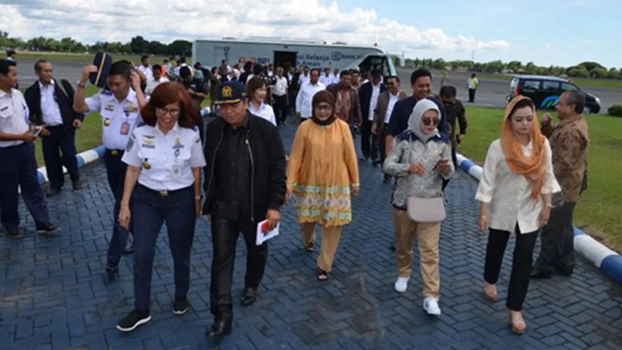 Komisi V DPR Tinjau Rencana Perluasan Bandara Syamsudin Noor