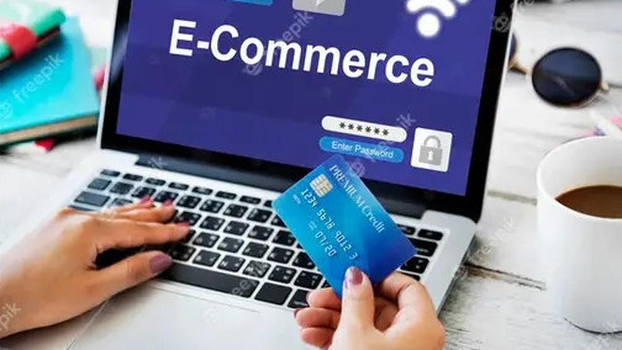 Menkeu Purbaya Tunda Penerapan Pajak E-Commerce, Ini Alasannya