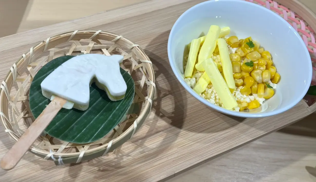 Intip juga aneka dessert yang ada. Dari es teler, jasuke, klepon brulee, es campur. Baeram sentuhan menu Indonesia dikemas dengan begitu kreatif menjadi hidangan yang spesial. / Foto dok: Fimela.com.