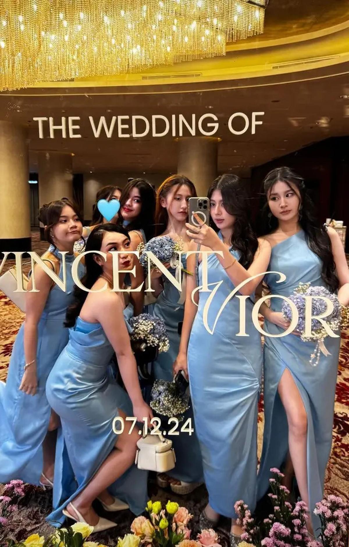 8 Potret Ewkharis Hamil Jadi Bridesmaid Pernikahan Nita Vior, Pamer Baby Bump