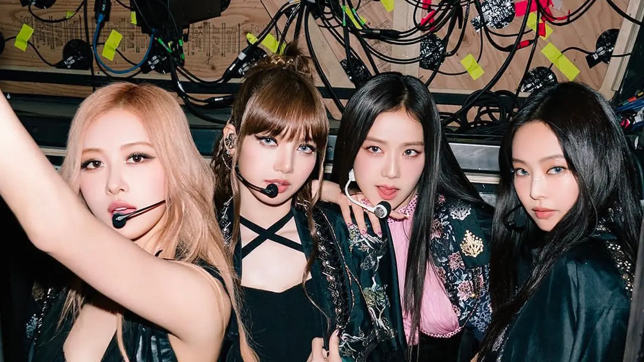 BLACKPINK (Instagram/blackpinkofficial)