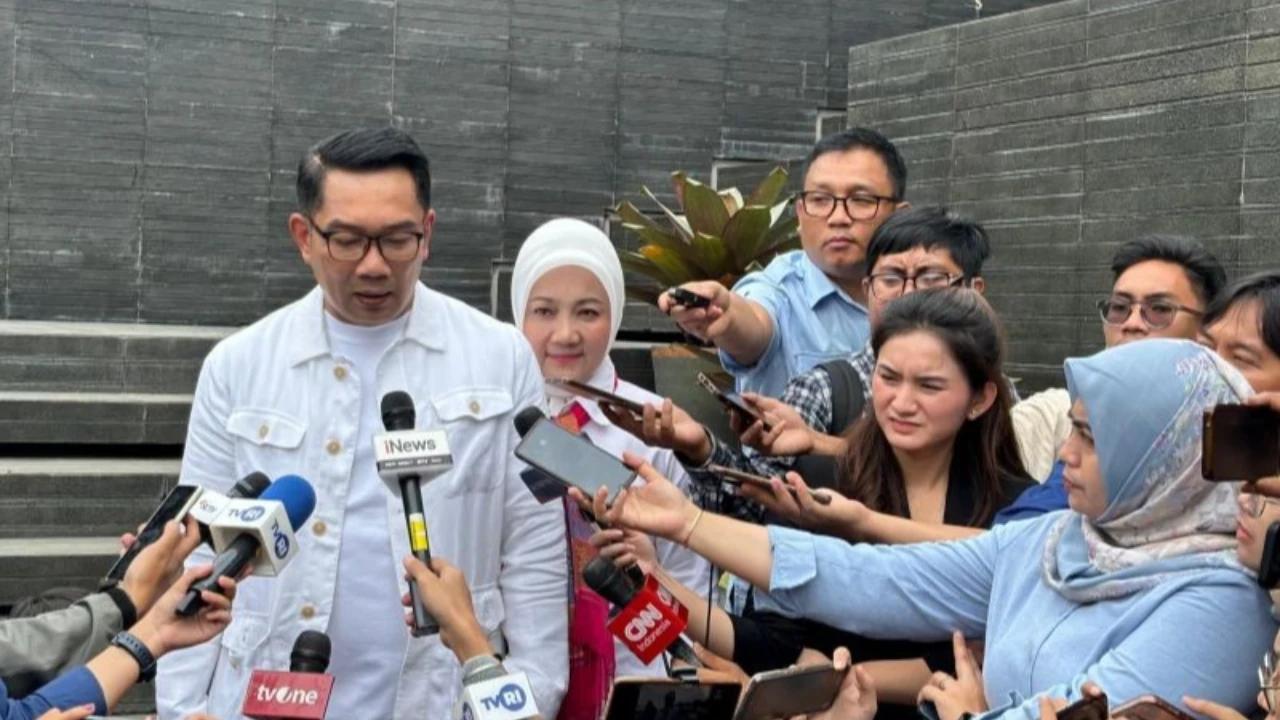 Ridwan Kamil Dikabarkan Dekat dengan Aura Kasih, Ini Tanggapan Pengacara