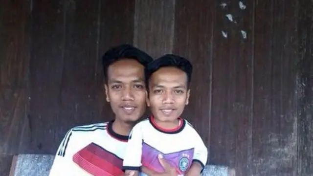 6 Foto Ini Jadi Bukti Kalau Semua Cowok Sama Saja, Kocak