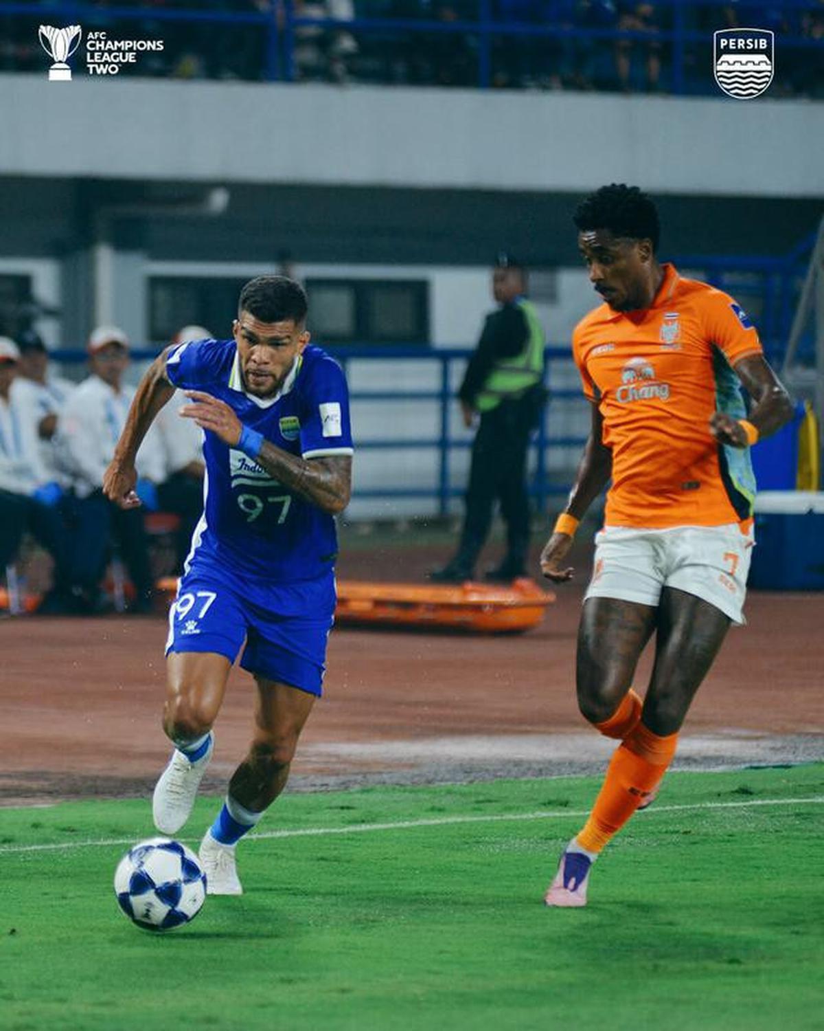 Geram Terhadap Kepemimpinan Wasit Persib Vs Ratchaburi, Umuh Muchtar: Kalah Itu Biasa, tapi Caranya Jangan Begini
