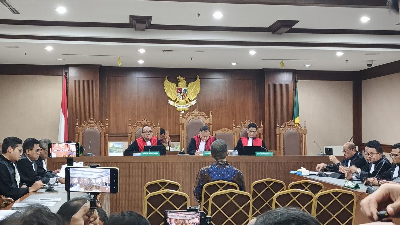 Sidang Perdana Silmy Karim di Tipikor, Jaksa Beberkan Gratifikasi dan Pemerasan