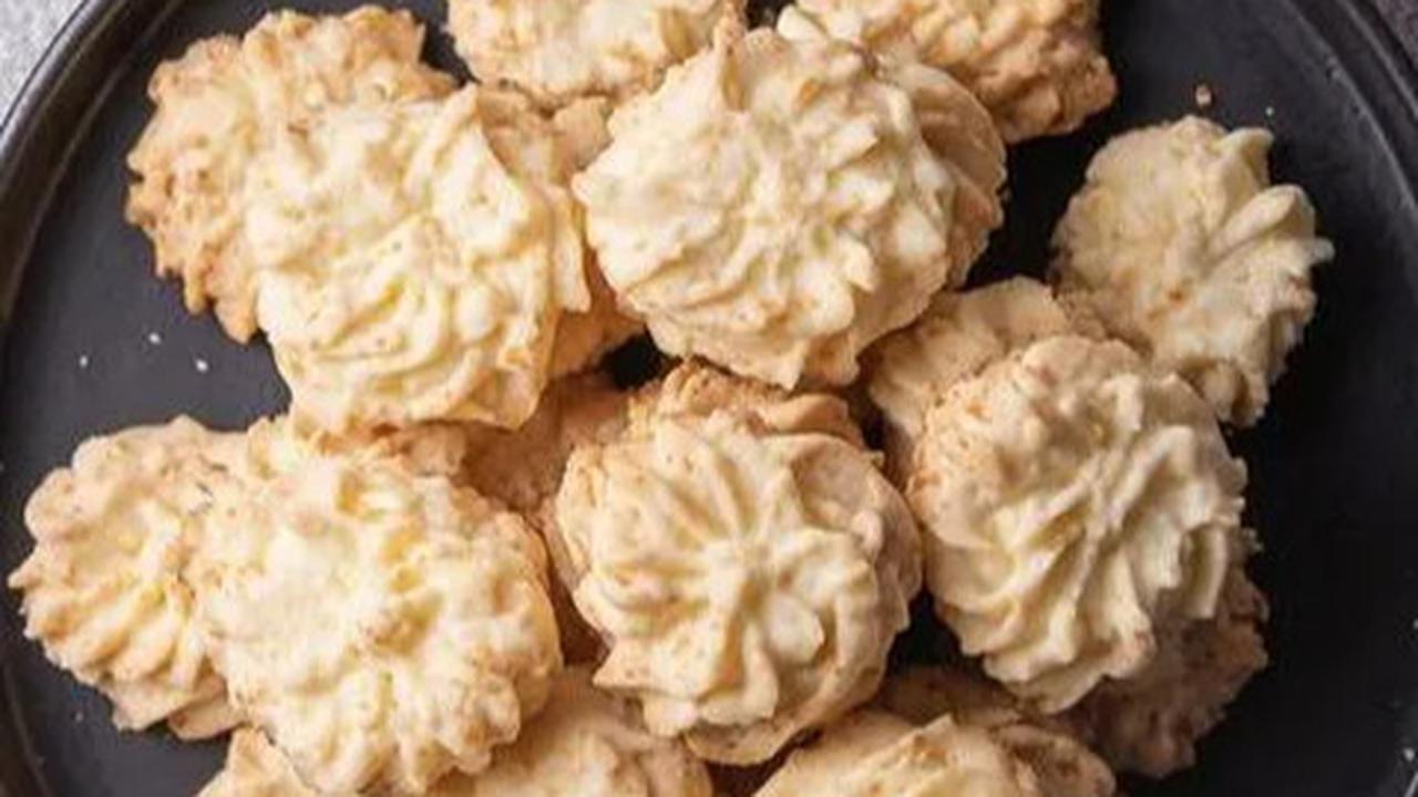 Kue Sagu Keju