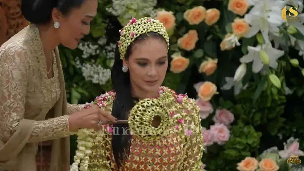 9 Momen Siraman Luna Maya dan Maxime Bouttier, Ungkap Tujuh Sumber Mata Airnya