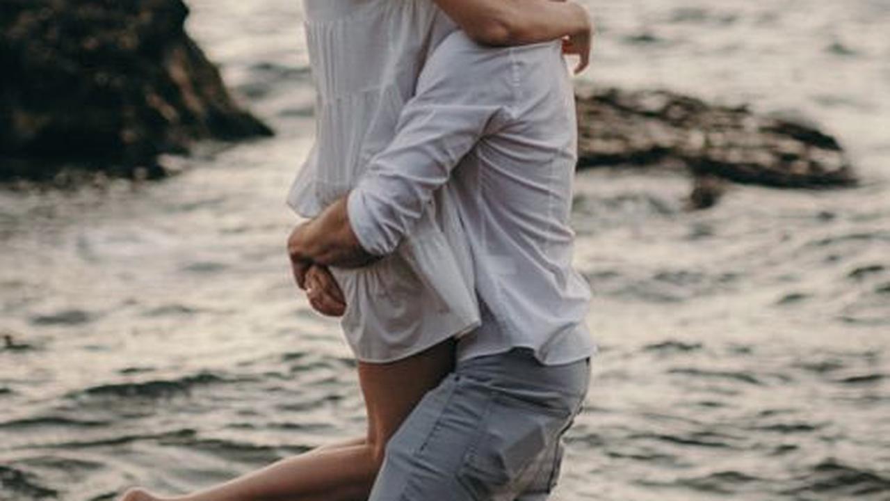 <b>Gombalan Lucu Nan Romantis</b>