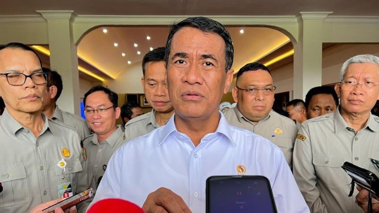 Mentan Amran: Kios dan Distributor Patuhi Penurunan Harga Pupuk Subsidi, Pembelian Naik 20 Persen