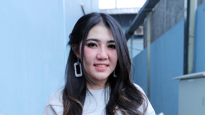 Lirik Lagu Secawan Madu Via Vallen Ragam Bola Com