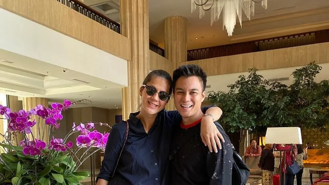 [Fimela] Paula Verhoeven dan Baim Wong
