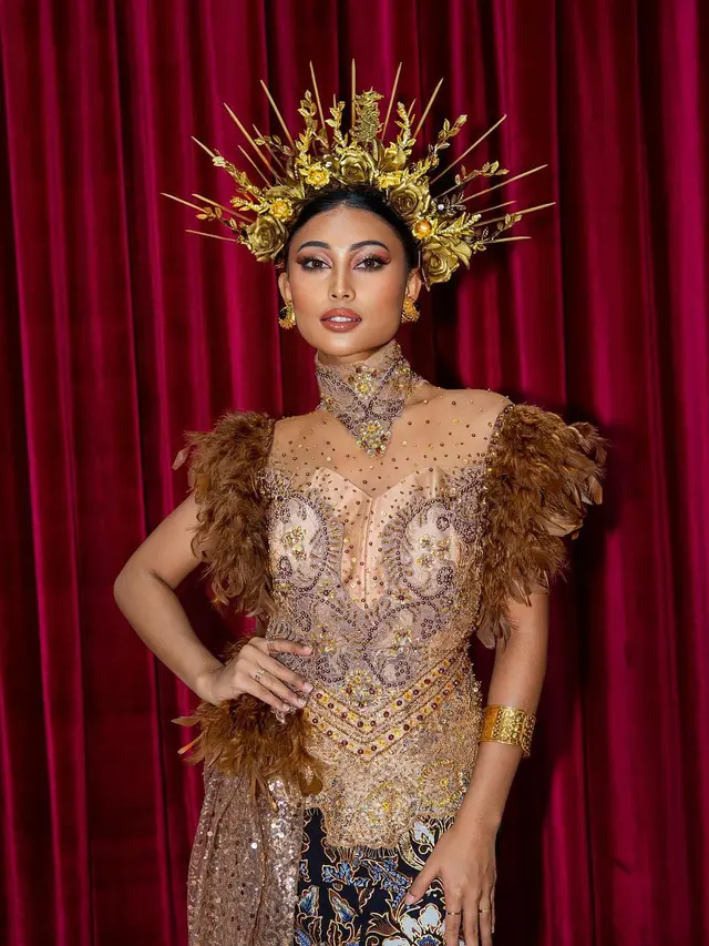 Tampil dengan Baju Tradisional