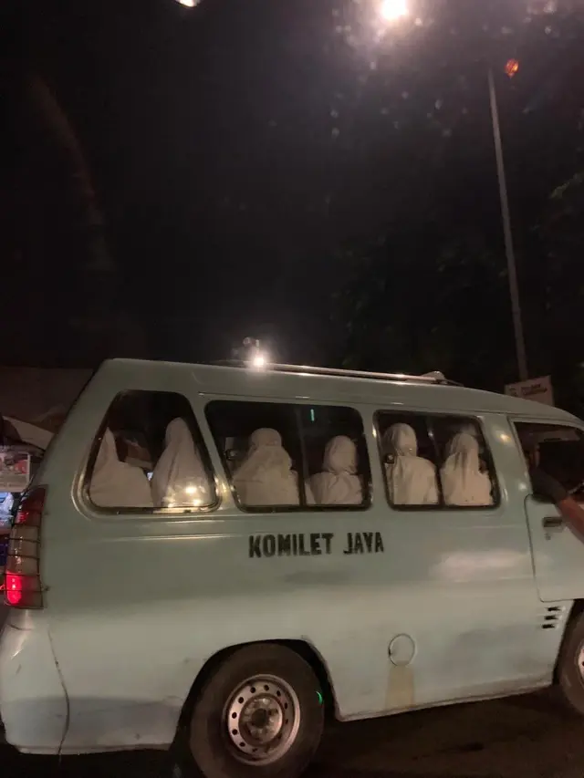 6 Penampakan Dikira Pocong Ini Bikin Kaget, Perlu Lihat Dua Kali