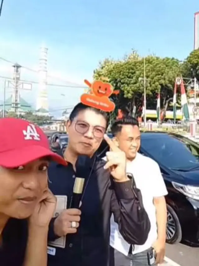 Andika Kangen Band saat menyanyi bersama penyanyi jalan hingga viral di media sosial (https://www.instagram.com/p/C84Y5zSS7Xa/)