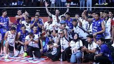 Jakarta LavAni Livin' Transmedia memetik tiga poin penuh dalam penampilan pertama di babak Final Four Proliga 2026 di Jawapos Arena, Surabaya, Jumat (3/4/2026). (Dok. PBVSI)