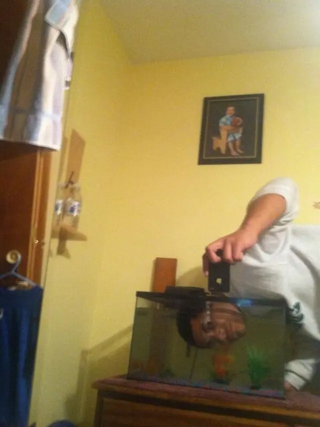 selfie nyeleneh (foto: twitter/@NolceTho)