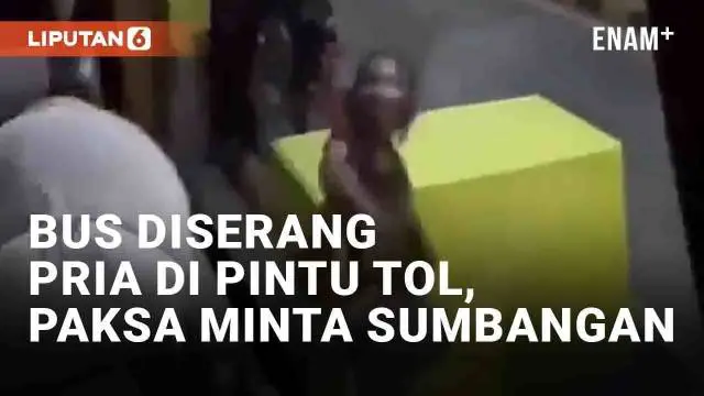 Insiden penyerangan bus terjadi di Gerbang Tol Karawang Timur pada Kamis (5/10/2023) petang. Seorang pria terekam memukul badan bus saat bus yang baru melintas di pintu tol. Diketahui sekelompok pria hendak meminta sumbangan acara dan memaksa masuk k...