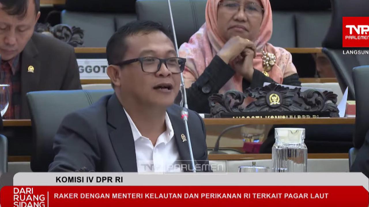 Nelayan Kholid Bongkar Dalang Pagar Laut, Anggota DPR Ini Sebut 'Ngeri Baca Bukunya Logika Penjajah' saat Rapat dengan Menteri KKP