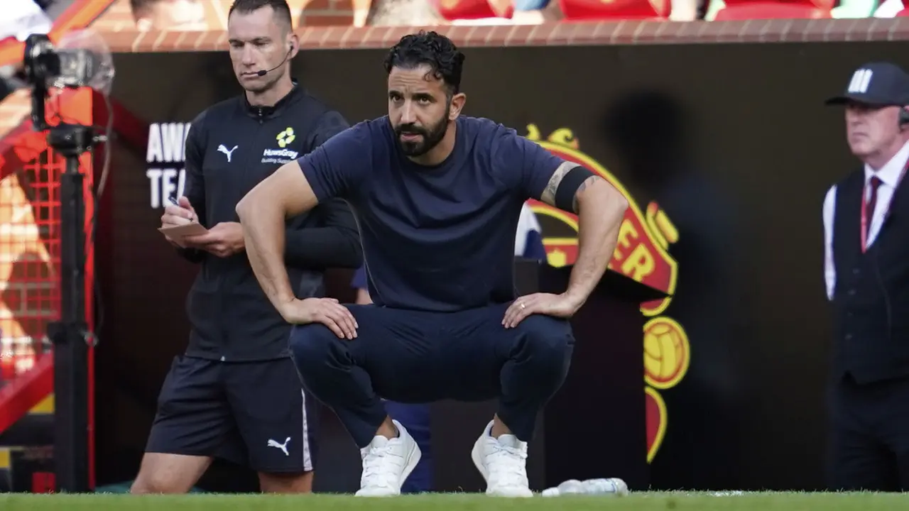 Foto: Start Buruk Manchester United, Dipermalukan Arsenal di Kandang Sendiri