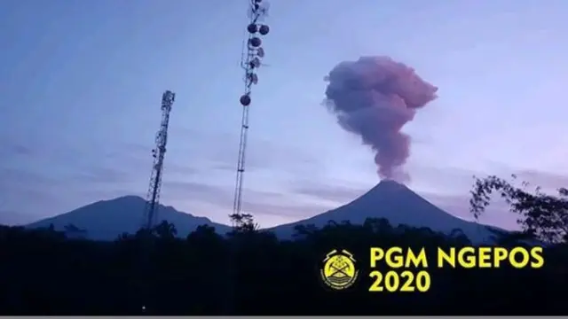 Gunung Merapi Saat Erupsi