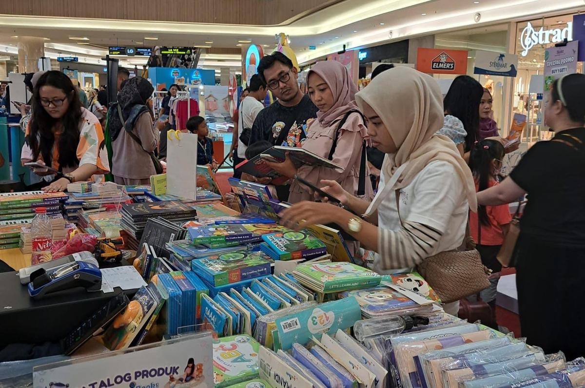 Fauzia P. Lestari co-founder Gulalibooks