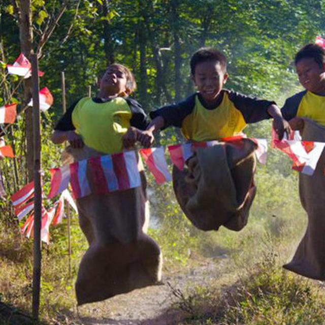 Mainan Tradisional Dari Batok Kelapa - Permainan Tradisional Dari Batok Kelapa