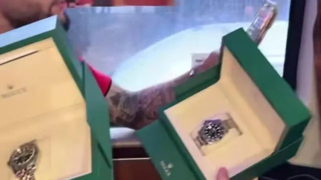 Istana Pastikan Jam Rolex untuk Timnas Indonesia dari Uang Pribadi Prabowo