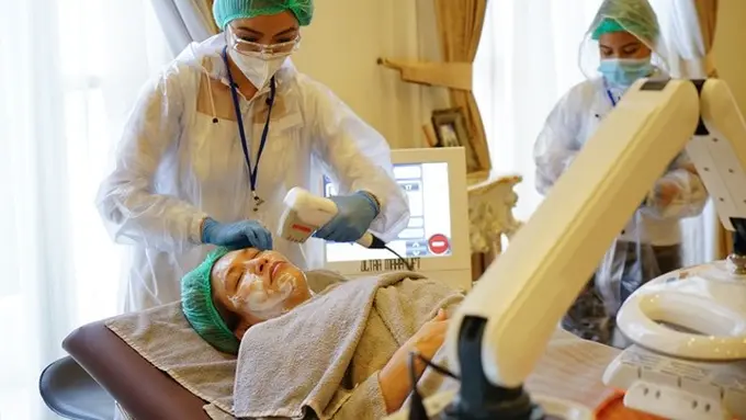 YOUTH & BEAUTY CLINIC  menggunakan protokol kesehatan di era new normal. dok. YOUTH & BEAUTY CLINIC