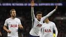 Pemain Tottenham, Dele Alli merayakan golnya ke gawang Watford pada lanjutan Premier League di Wembley stadium, London, (30/4/2018). Tottenham menang 2-0. (AP/Kirsty Wigglesworth)